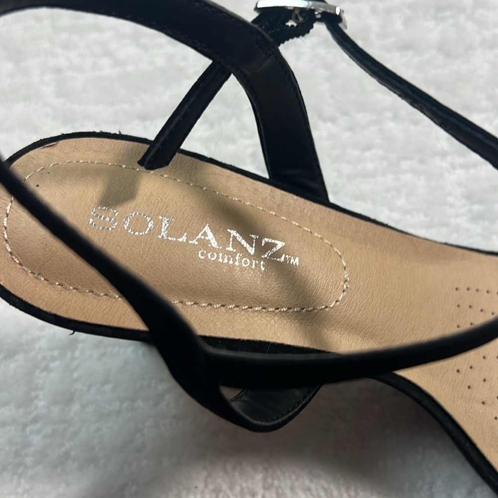 Solanz Comfort black strappy ankle strap heels 8.5 - Picture 2 of 7